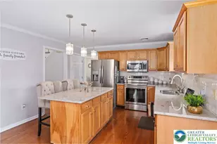 2190 Beechwood St, Upper Macungie Township, PA 18069 - Photo 29