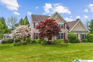 2190 Beechwood St, Upper Macungie Township, PA 18069 - Photo 3