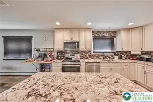 7270 Heather Rd, Lower Macungie Township, PA 18062 - Photo 25