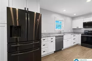 276 Poplar St, Catasauqua Boro, PA 18032 - Photo 3