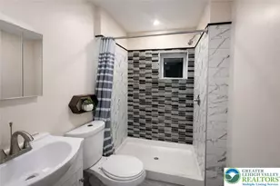 5 N Filbert St, Allentown City, PA 18109 - Photo 11