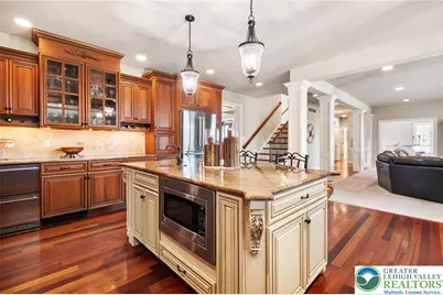 5560 Tuscany Court, Upper Saucon Township, PA 18036 - Photo 9