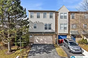 2555 Chestnut Ln, Forks Twp, PA 18040 - Photo 1