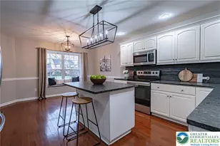 2161 Woodridge Dr, Lower Macungie Township, PA 18062 - Photo 15