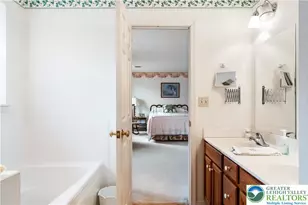 5235 Surrey Ct, Upper Macungie Township, PA 18104 - Photo 51