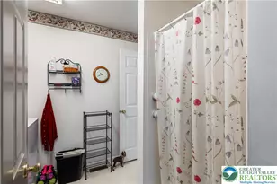 5235 Surrey Ct, Upper Macungie Township, PA 18104 - Photo 33