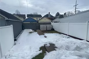 2247 Fairview Ave, Wilson, PA 18042 - Photo 21