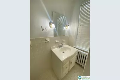 2247 Fairview Avenue, Wilson, PA 18042 - Photo 9