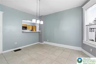 32 N 8th St, Easton, PA 18042 - Photo 9