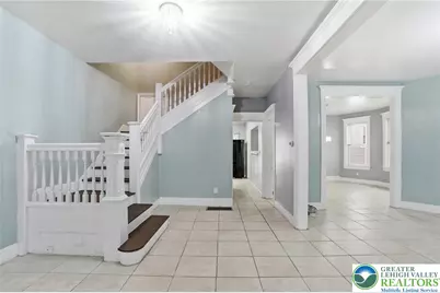 32 N 8th Street, Easton, PA 18042 - Photo 5