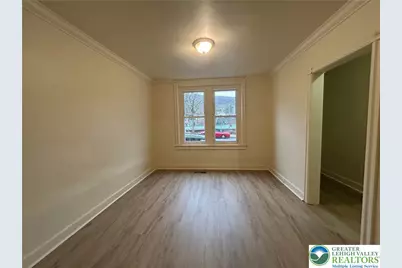 817 E 6th Street, Bethlehem, PA 18015 - Photo 3