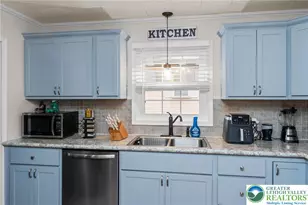 18 S Callowhill St, Topton Boro, PA 19562 - Photo 11