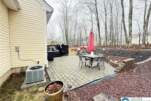 1152 Dorset Dr, Lehman Twp, PA 18324 - Photo 25