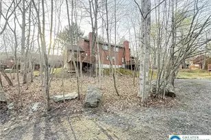 524 Wales Ct, Lehman Twp, PA 18324 - Photo 3