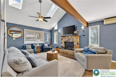 24 Hopkins Circle, Penn Forrest, PA 18210 - Photo 13