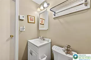 24 Hopkins Cir, Penn Forrest, PA 18210 - Photo 47