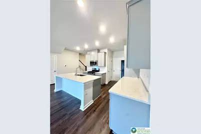 7512 Clayton Avenue, Upper Saucon Township, PA 18036 - Photo 5