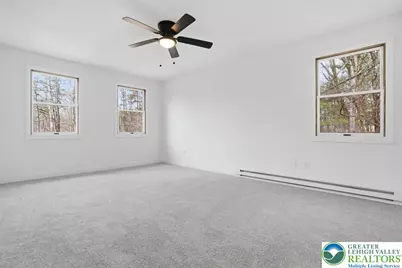 142 Towering Court, Chestnuthill Twp, PA 18353 - Photo 29