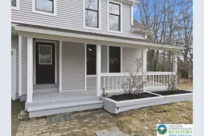 142 Towering Court, Chestnuthill Twp, PA 18353 - Photo 7