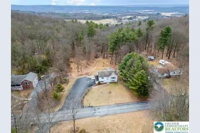 275 Sundance Road, Chestnuthill Twp, PA 18330 - Photo 3