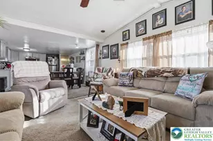 10 E Zimmer Dr, Lehigh Township, PA 18088 - Photo 9