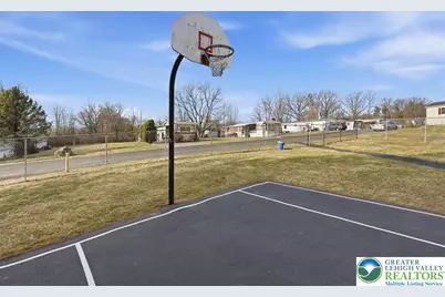 10 E Zimmer Drive, Lehigh Township, PA 18088 - Photo 45