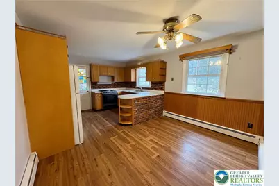 824 Kern Street, Salisbury Township, PA 18015 - Photo 7