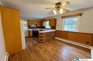 824 Kern St, Salisbury Township, PA 18015 - Photo 7