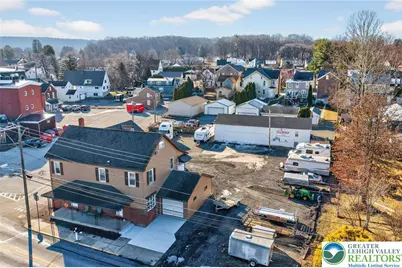 22 W Front Street, Alburtis Boro, PA 18011 - Photo 5