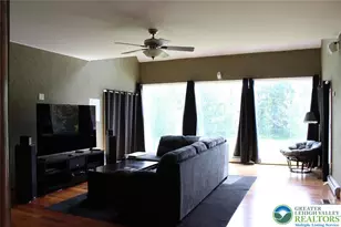 3045 W Scenic Dr, Moore Township, PA 18038 - Photo 7