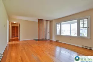 1004 Donald Dr, Emmaus Boro, PA 18049 - Photo 7