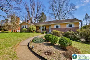 1004 Donald Dr, Emmaus Boro, PA 18049 - Photo 3