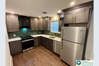 2240 W Woodlawn Street, South Whitehall Township, PA 18104 - Photo 5