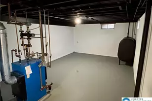 2240 W Woodlawn St, South Whitehall Township, PA 18104 - Photo 33