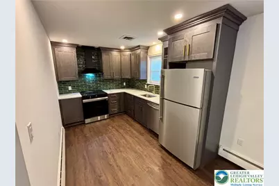 2240 W Woodlawn Street, South Whitehall Township, PA 18104 - Photo 7