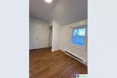 485 Walnut Street #Main House, Slatington Boro, PA 18080 - Photo 9