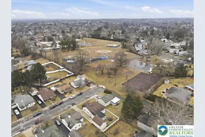 1740 Lansdale Avenue, Bethlehem, PA 18017 - Photo 9