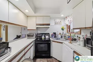 186 Thornapple Ln, Coolbaugh Twp, PA 18466 - Photo 11