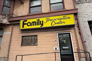 437 Wyandotte St, Bethlehem City, PA 18015 - Photo 1