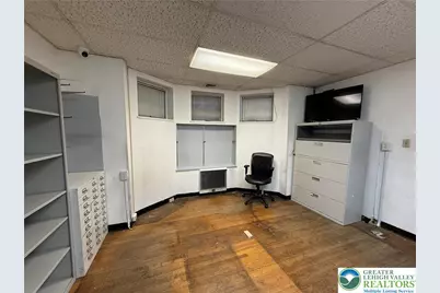 437 Wyandotte Street, Bethlehem City, PA 18015 - Photo 9