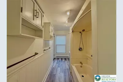 828 W Maple Street, Allentown City, PA 18101 - Photo 11