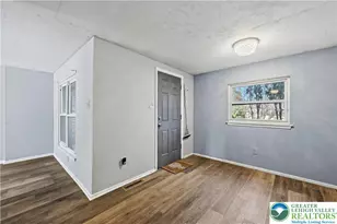 1613 Shenandoah Ct, South Whitehall Township, PA 18104 - Photo 3