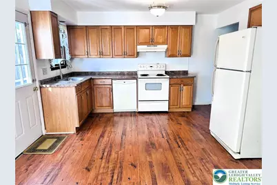 5714 Greens Drive, Lower Macungie Township, PA 18106 - Photo 3