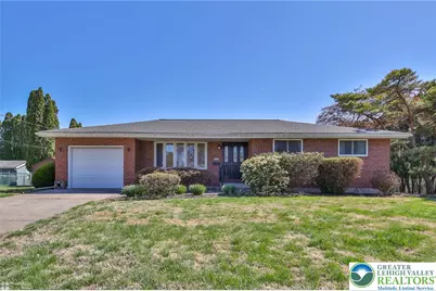 850 Lincoln Street, Freemansburg, PA 18017 - Photo 1