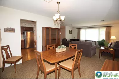 1051 N 10th Street, Whitehall Township, PA 18052 - Photo 11