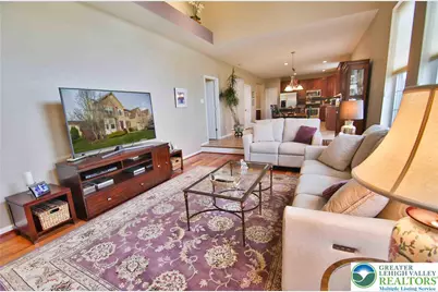 1028 Kingston Lane, Upper Macungie Township, PA 18031 - Photo 15