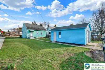 134 W Monthomery Street, Allentown City, PA 18103 - Photo 3