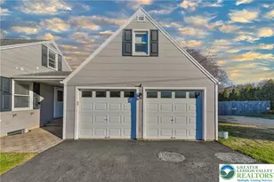 2901 Jewel St, Palmer Twp, PA 18045 - Photo 3