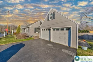 2901 Jewel St, Palmer Twp, PA 18045 - Photo 7