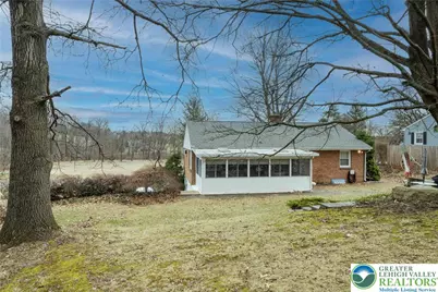 5556 Park Valley Road, North Whitehall Township, PA 18078 - Photo 7